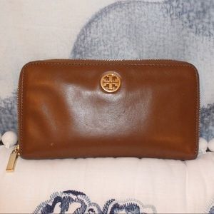 Tory Burch Wallet